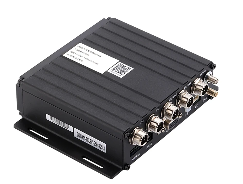 Truck GPS & Dash Cam Terminal 2