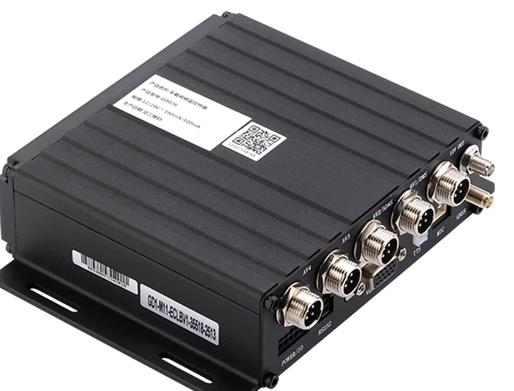 Truck GPS & Dash Cam Terminal 3
